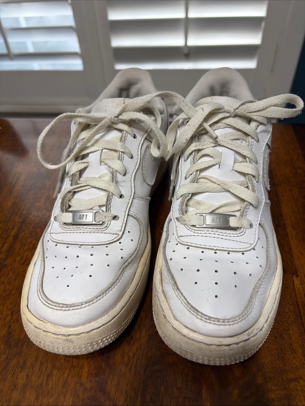 Nike Kids White Low-Top Leather Sneakers with Cream Accents